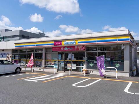 ミニストップ東久留米柳新田通店まで約860m