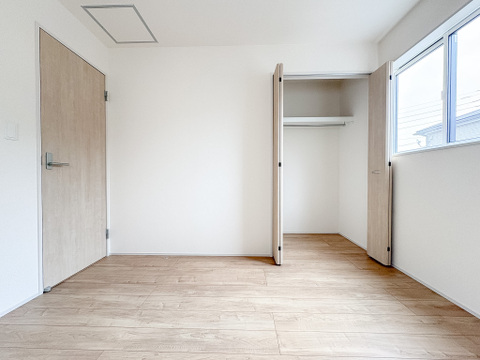 5.25帖のお部屋は趣味部屋やお子様の勉強部屋など様々な用途でご使用いただけます。