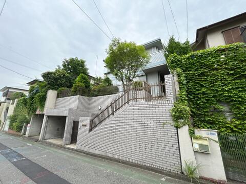 物件外観(2026年6月22日撮影)リフォーム9月完成予定