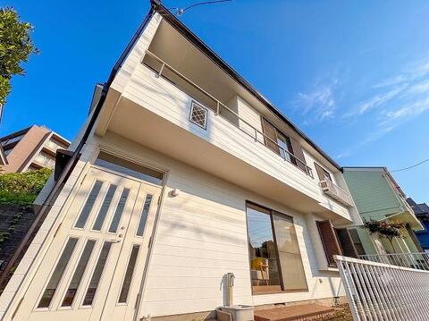 周辺環境と併せて現地のご案内も可能です。また、購入に際しての諸費用、住宅ローン(月々の返済例)など、資金計画のご相談も承っております。お気軽にお問い合わせください。※CGで晴天にしております。