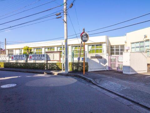 町田市立真光寺中学校まで約90m