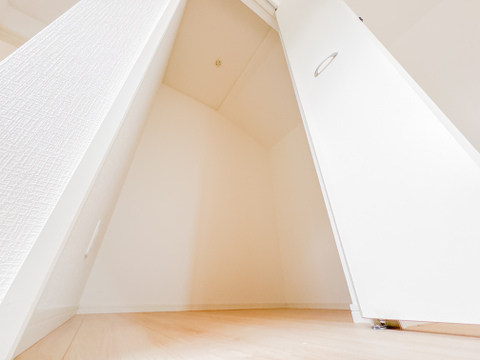 建物内部の収納には拘りました。お荷物が多い方にも安心です。