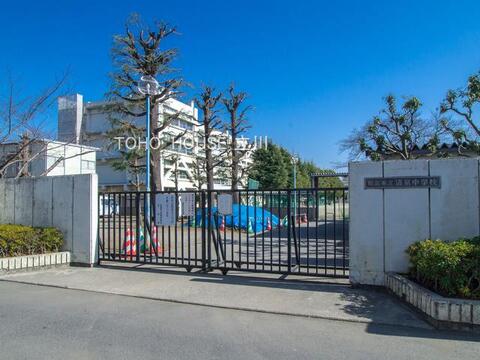 昭島市立清泉中学校 310m