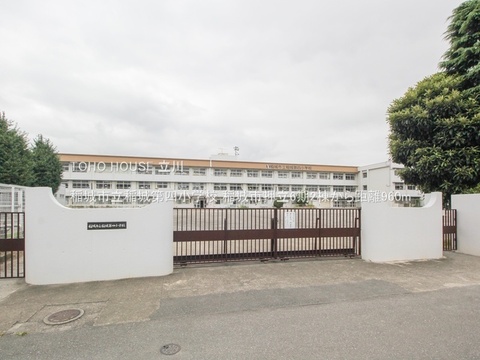 稲城市立稲城第四小学校 960m