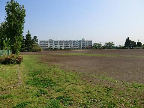 あきる野市立東中学校まで約1632m