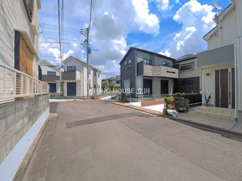 前面道路含む現地 (2026年08月18日撮影)