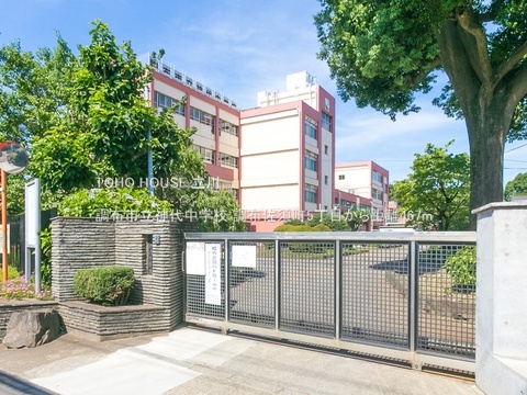調布市立神代中学校 467m