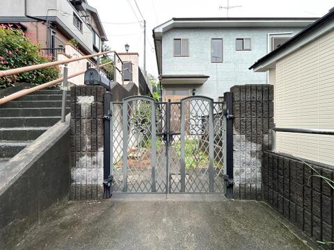 物件外観(2026年9月5日撮影)室内リフォーム10月完成予定
