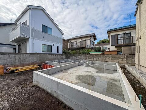 周辺環境と併せて現地のご案内も可能です。また、購入に際しての諸費用、住宅ローン(月々の返済例)など、資金計画のご相談も承っております。お気軽にお問い合わせください。
