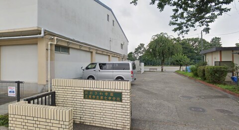 三鷹市立第七中学校 1512m