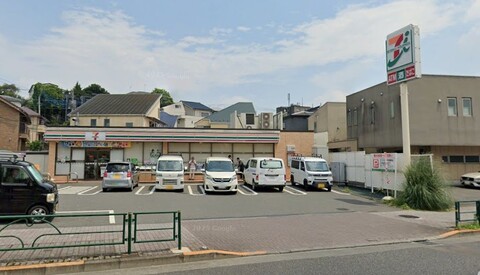 セブンイレブン三鷹大沢1丁目店 523m