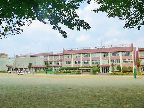 日野市立第八小学校まで約m