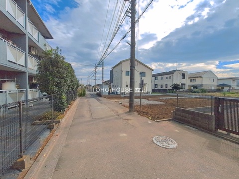 前面道路含む現地 (2026年10月14日撮影)
