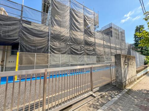 板橋区立赤塚第三中学校まで約574m