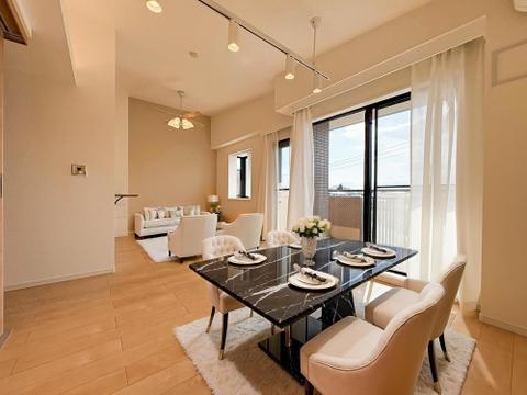 「どういう家具を置こうかな」とわくわくする。自分好みのこだわりのお部屋にしてオンリーワンの部屋でゆったりと寛ごう。※CG加工済