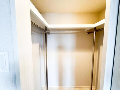 収納力のある、ウォークインクローゼットを完備。