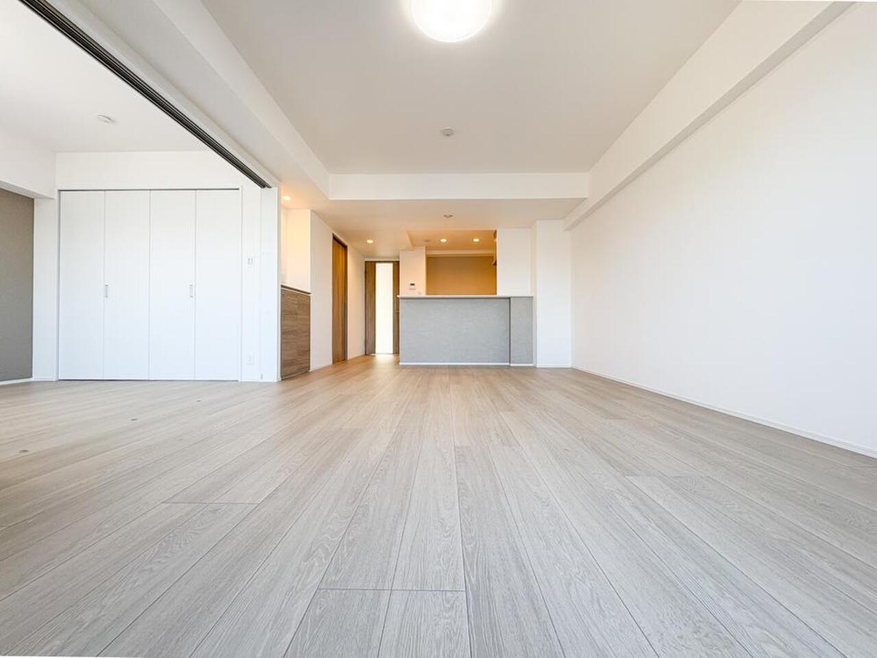 センチュリー国立