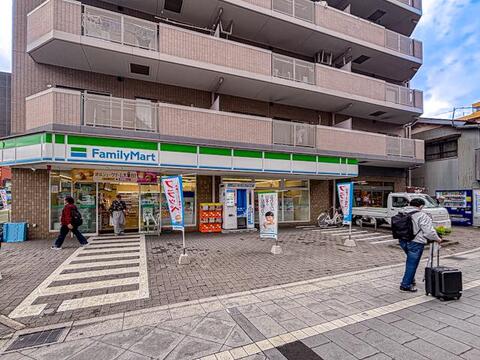 ファミリーマート海田府中本町店まで約95m