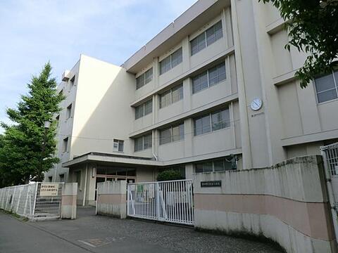 府中市立住吉小学校まで約386m