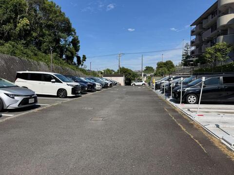 駐車場も御座います。