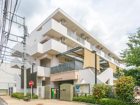 三鷹市立中央保育園まで約383m