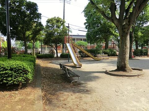富士見七公園まで約233m