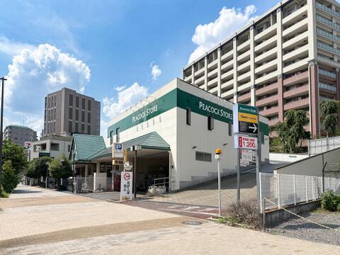 ピーコックストア花小金井店まで約130m