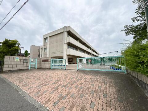 川崎市立金程小学校まで約950m