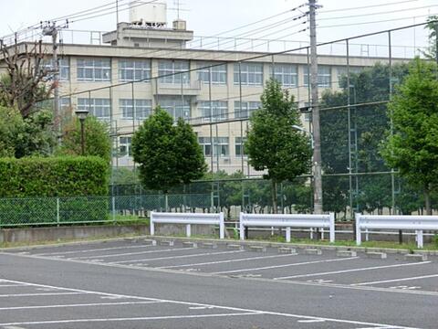 昭島市立瑞雲中学校まで約991m