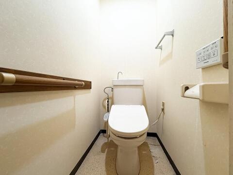 ※リノベーション前の写真どんな暮らしが始まるのか、想像しながら待つ楽しみ。リノベーション完成はまだ先ですが、その分、期待も高まります。