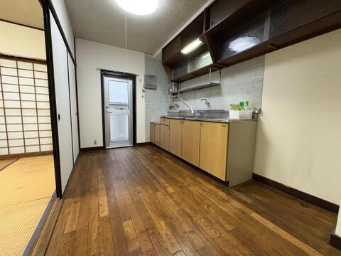 画像の説明文を入力してください(100文字)※入力がない場合、説明文は掲載されません