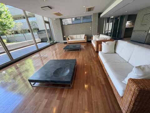 マンション内のお手入れ・管理もしっかり行き渡っております。