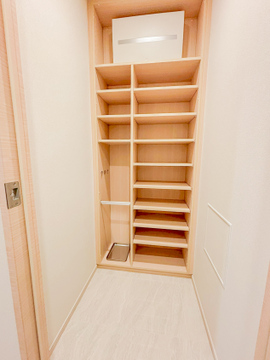 お荷物が多い方にも安心です。ぜひ現地をご確認ください。