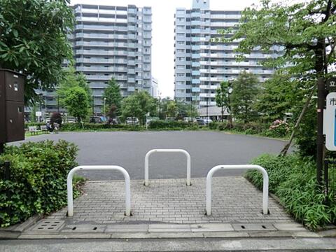 曙一丁目公園まで約560m