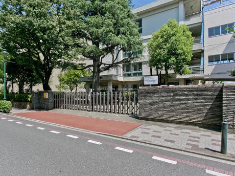 武蔵野市立第一中学校まで約1200m