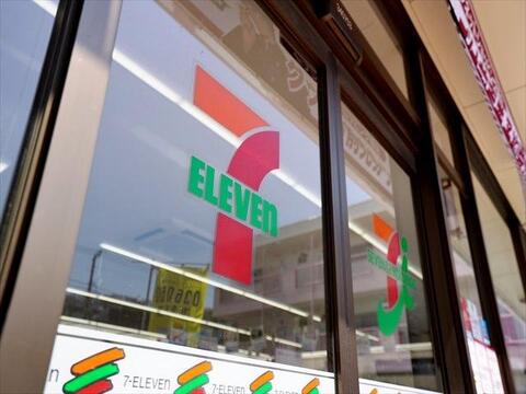 セブン-イレブン 小金井前原町3丁目店まで約150m