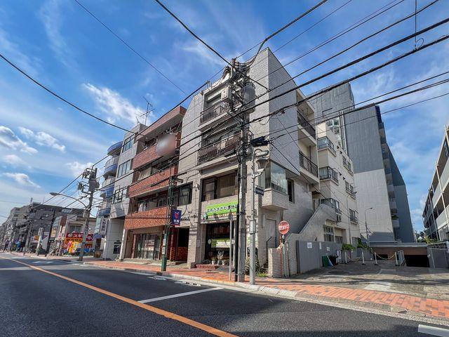 調布パレス 202号室