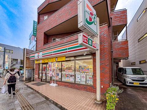 セブンイレブン拝島駅南口店まで約239m