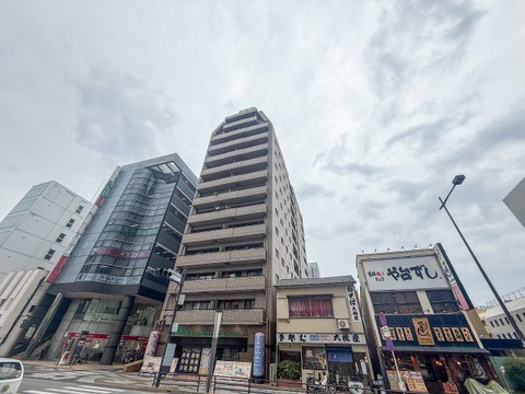 2026年10月リノベーション完了!徒歩圏内にスーパーやコンビニが揃い日常の買物も便利。