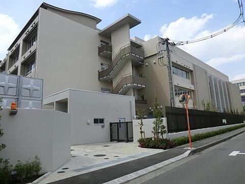 八王子市立第五中学校まで約400m