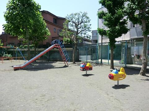 うさぎ児童公園まで約480m
