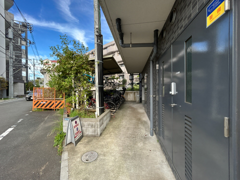 物件外観(2026年9月14日撮影)リフォーム9月中旬完成予定