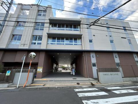 川崎市立柿生小学校まで約1119m