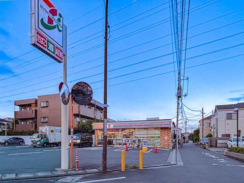 セブンイレブン世田谷成城8丁目店まで約312m