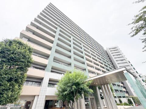 現地(2026年9月)撮影リフォームにより美麗に生まれ変わります。完工前のご見学可能です。
