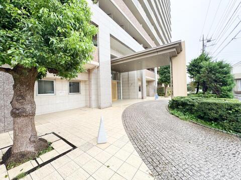 11月リノベーション完工予定。ご見学は可能です。※リノベーション完了前に販売終了となる事が御座います。ご了承くださいませ。