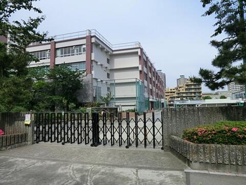 江東区立東雲小学校まで約641m
