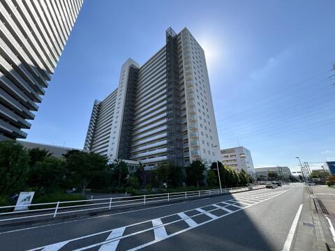 物件外観(2026年10月8日撮影)室内、11月下旬完成予定