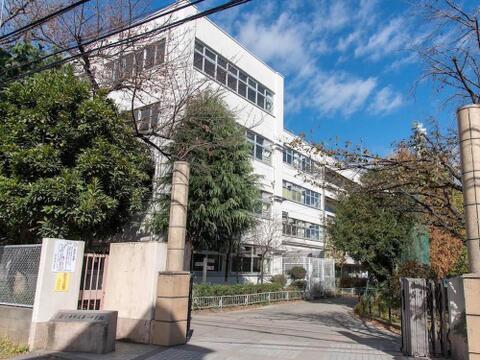 国分寺市立第一中学校まで約1362m