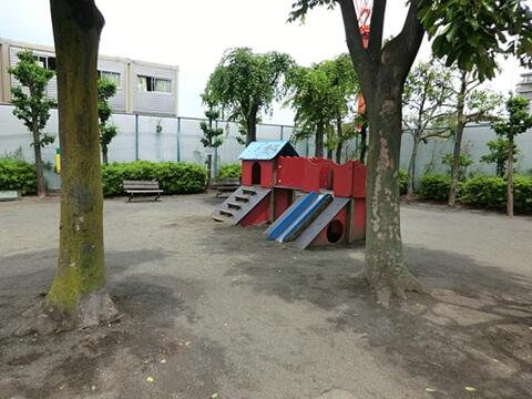 宮の上児童遊園まで約296m